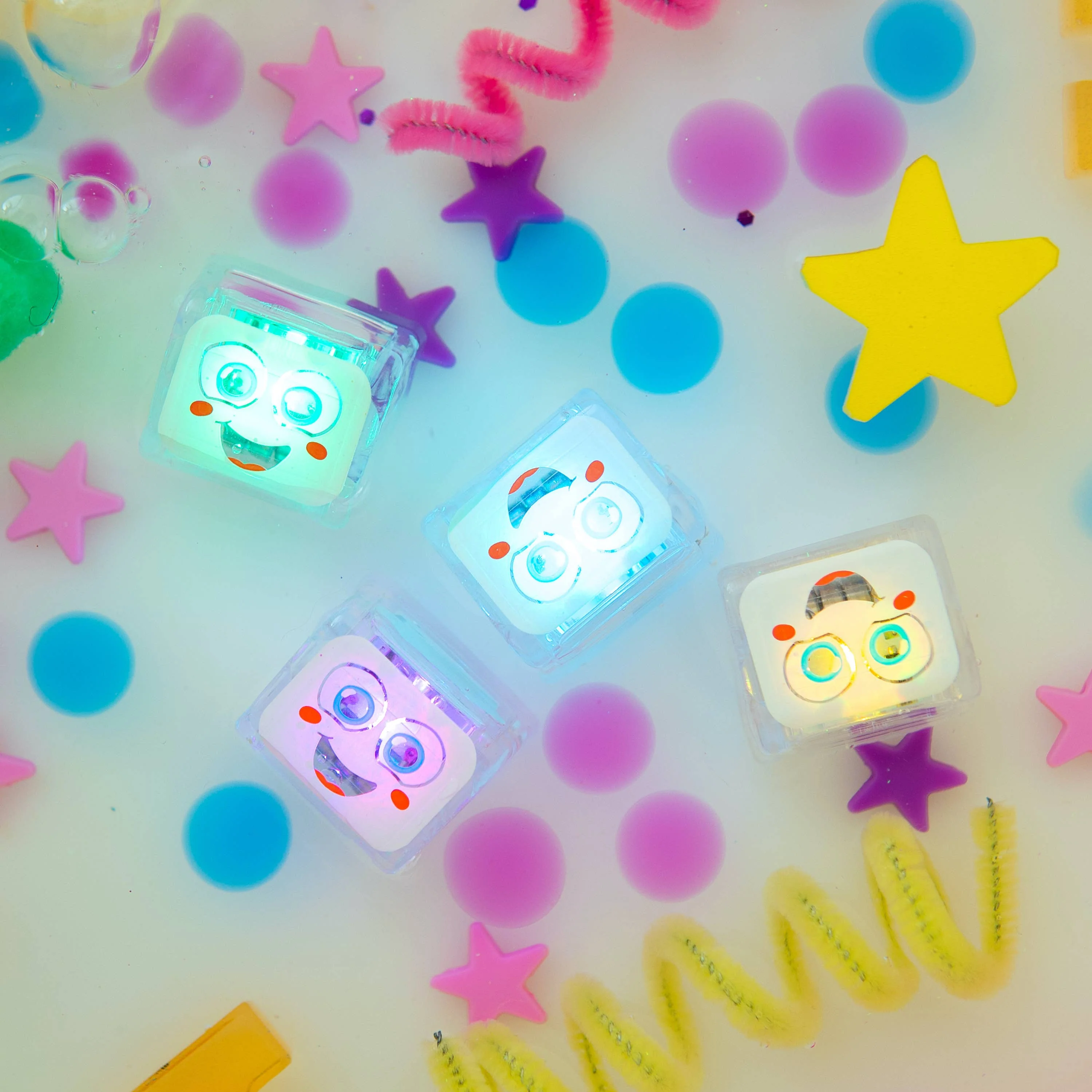 Glo Pals Party Pal Light-Up Cubes (NEW) - Image 3